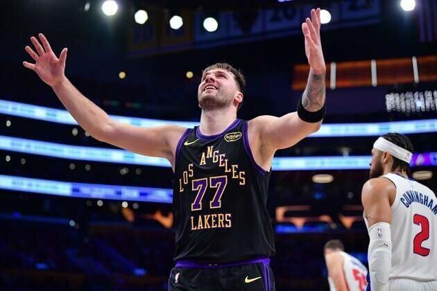 Lakers out to halt skid with Grizzlies in town for 2 games