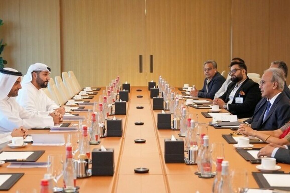 Dubai Chambers, Confederation of Indian Industry to strengthen economic relations