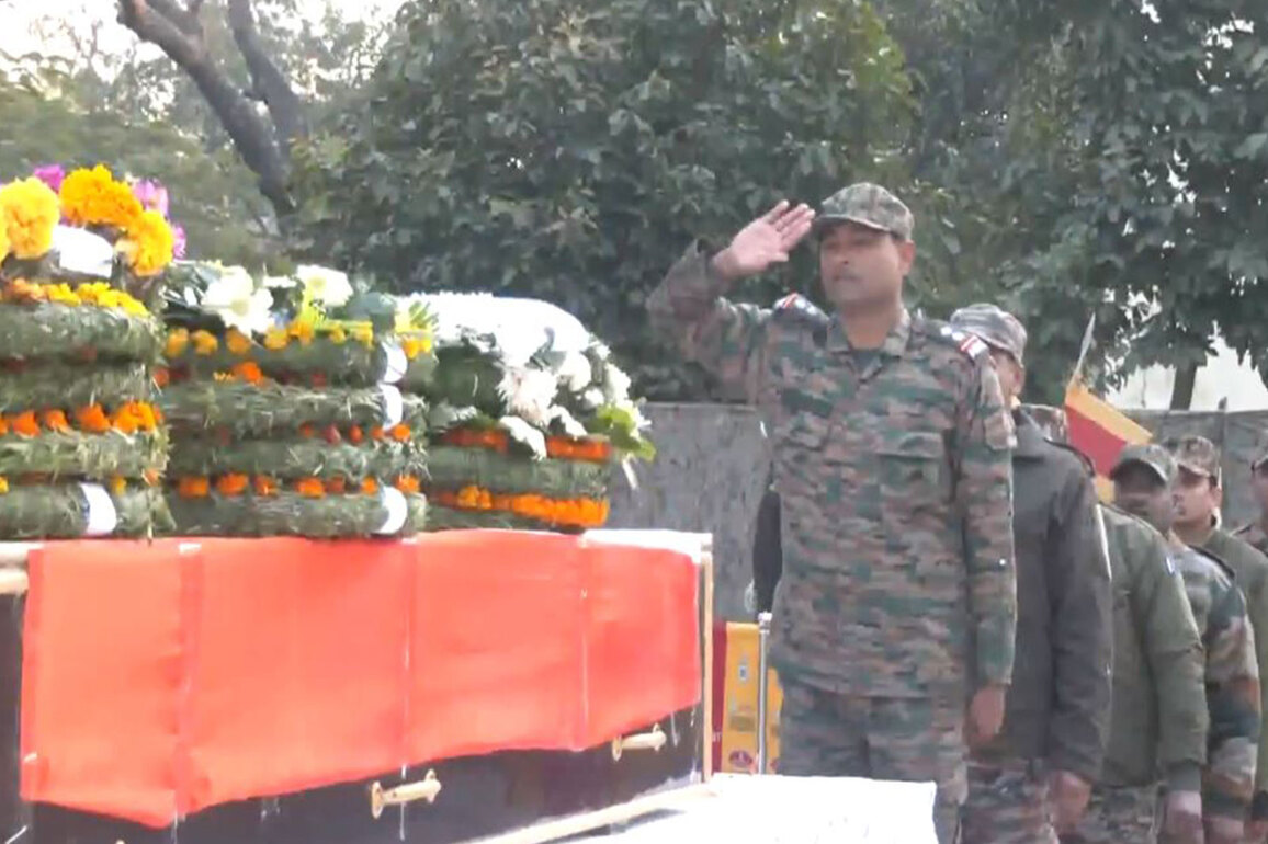 Jammu: Army officers pay last tributes to Havildar killed in Kishtwar counter-terror operation
