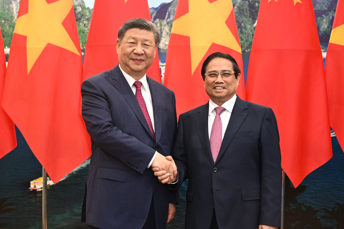 VIETNAM-HANOI-CHINA-XI JINPING-PHAM MINH CHINH-MEETING