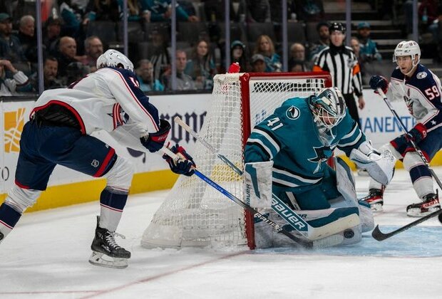 Alexander Wennberg's OT goal pulls Sharks past Jackets