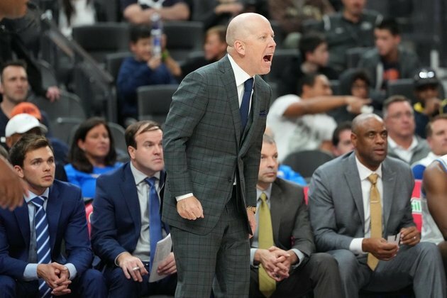 No. 19 UCLA gets back on track, slams Waves by 47