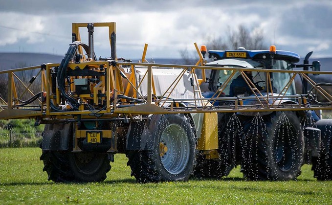 How an Oxfordshire farmer is combatting the fertiliser crisis