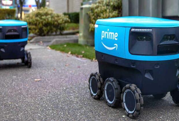 Amazon ends trials, withdraws rolling home delivery robot