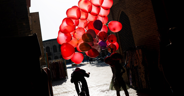 UZBEKISTAN-BUKHARA-HISTORICAL SITES-DAILY LIFE