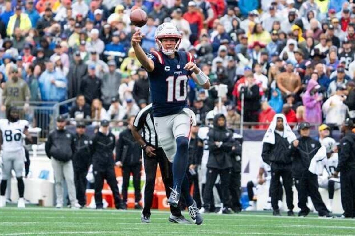 The Honey Hole: Patriots QB Drake Maye Might Have a Signature Throw