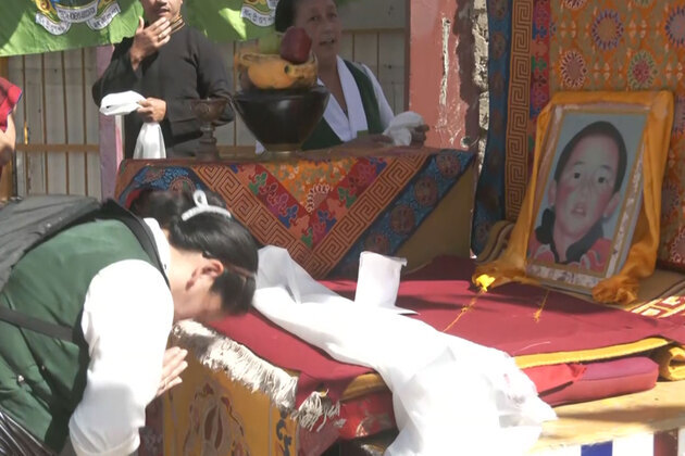 Tibetans-in-Exile mark 37th birthday of 11th Panchen Lama in Shimla, renew call for his release