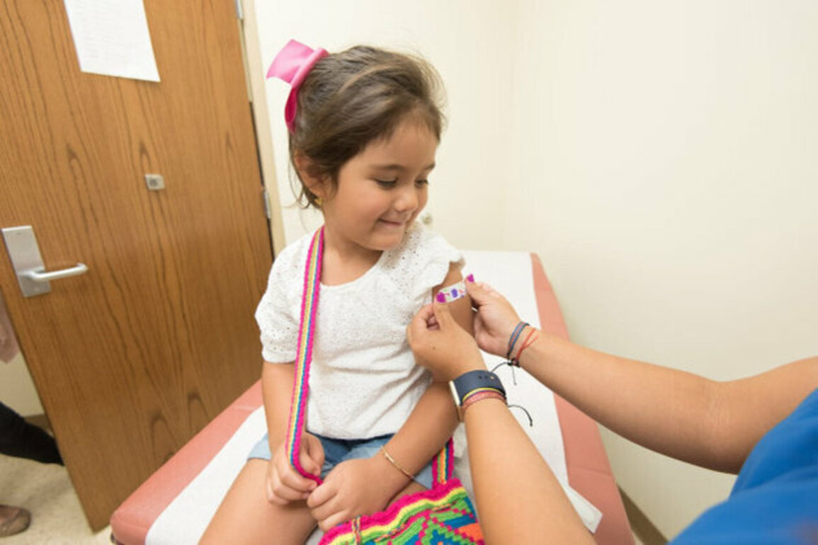 Bulgaria Receives 15,000 Flu Vaccines for Children