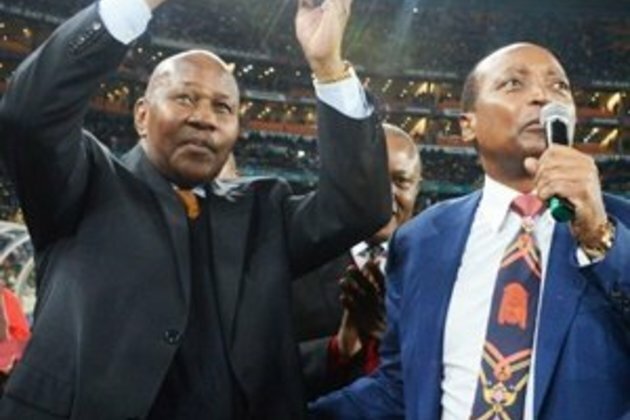Motsepe commits to paying Sundowns salaries in full