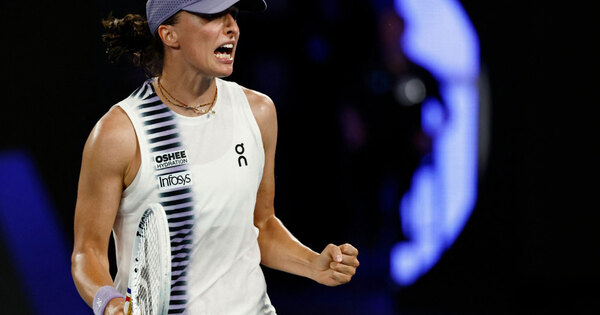 Swiatek, Pegula, Anisimova, Gauff advance to second round at Australian Open