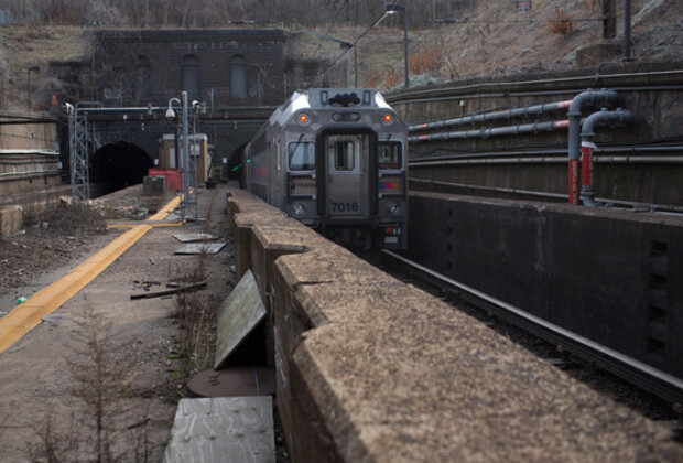 Amtrak upgrades to century-old Hudson River tunnel tracks will cause mass disruption