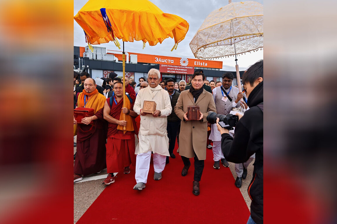 Nearly 1 lakh people visited exposition of holy relics of Lord Buddha in Russia's Kalmykia