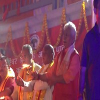 J-K Lt Governor Manoj Sinha participates in special aarti at Jammu Tawi riverfront