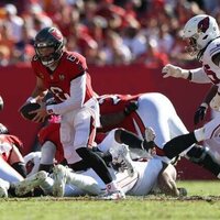 Buccaneers extend Cardinals' losing streak to four