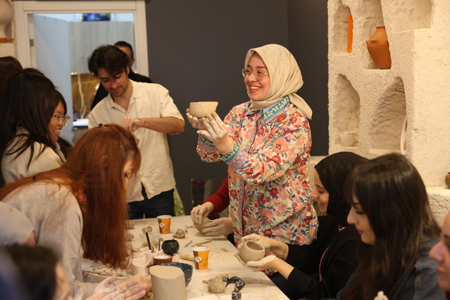TRKIYE-ANKARA-CHINESE TEA SETS-MAKING
