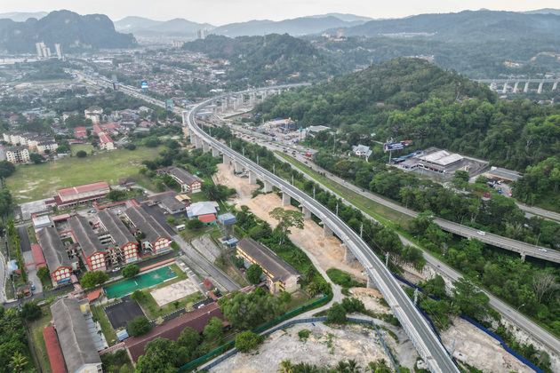 MALAYSIA-MEGA RAIL PROJECT-KOTA BHARU-GOMBAK SECTION-TRACK-LAYING-COMPLETION