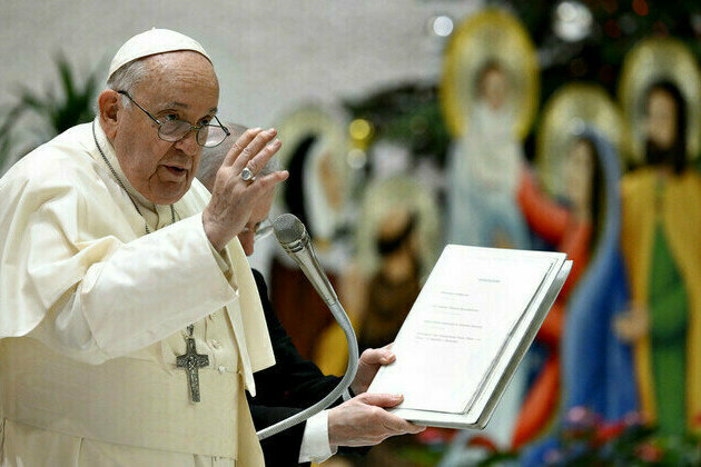 Ukrainians scorn death of Pope Francis