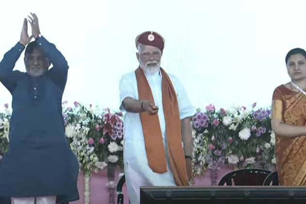 PM Modi inaugurates, lays foundation stone of various development projects worth Rs 2,587 cr in Silvassa