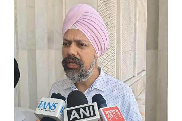 "Kartarpur Sahib corridor should be reopened": UK MP Tanmanjeet Dhesi raises NRI concerns in Punjab