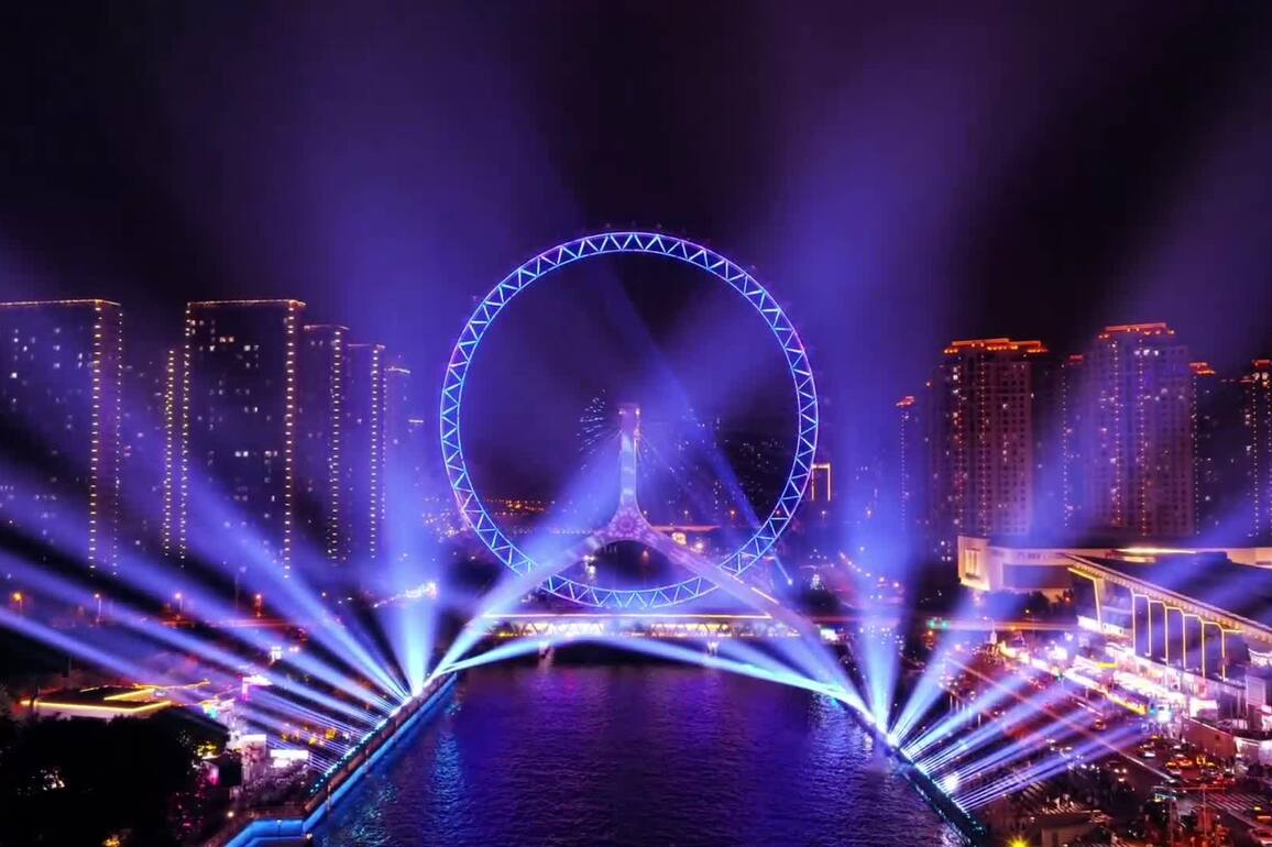 FlyOverChina | Light show illuminates the Haihe River