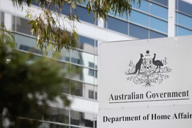 A clogged visa system only rewards the unscrupulous