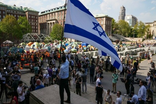 US: Immigration officials detain Columbia University's pro-Palestinian protest leader