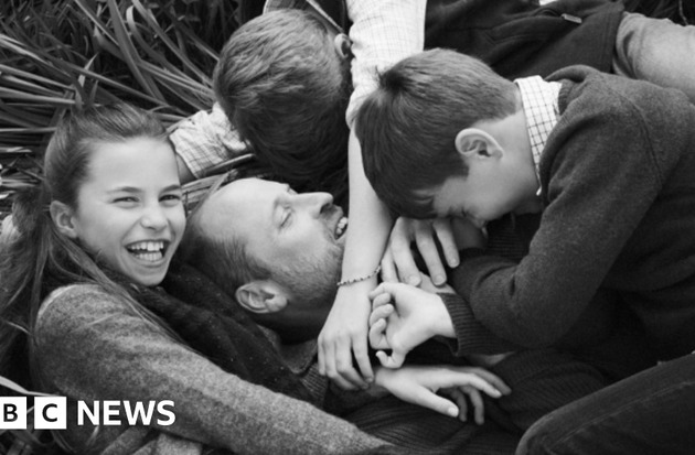 Royals share Father&#39;s Day photos of Prince William with children