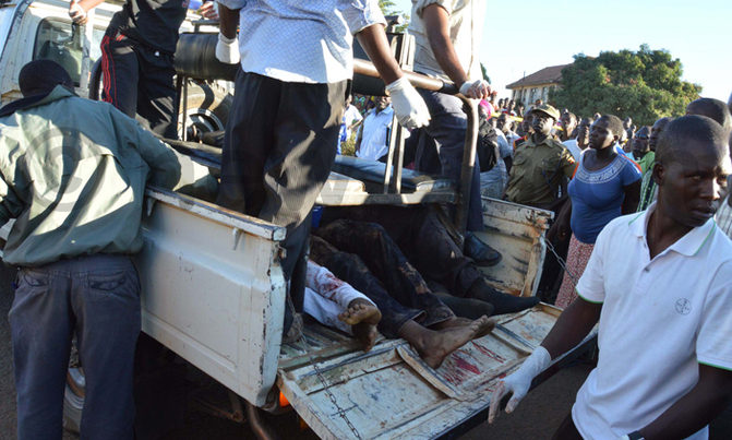 Soldier shoots three dead in bar over stolen phone Soldier shoots three dead in bar over stolen phone