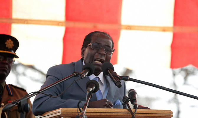 Zimbabwe water crisis gives rise to backdoor sellers Zimbabwe water crisis gives rise to backdoor sellers