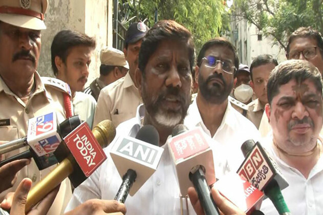 Telangana Deputy CM announces Rs 5 lakh ex-gratia for Gulzar Houz fire victims' families