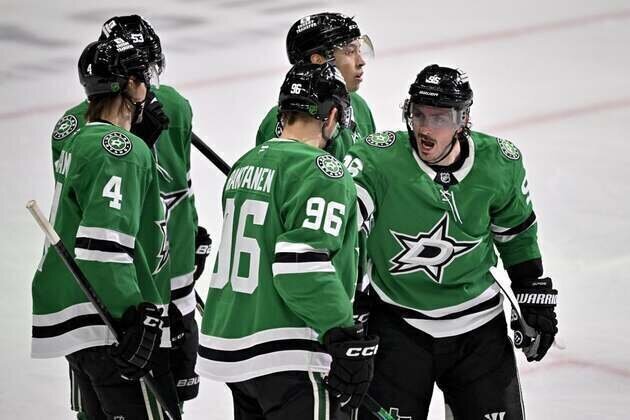 Stars take win streak into playoffs as Wild goalies await