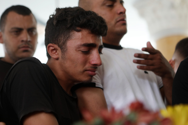 MIDEAST-HEBRON-FUNERAL-MOURNING
