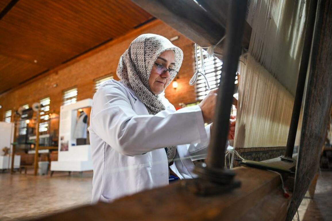 Bursa weaves renaissance of Trkiye's historic silk production