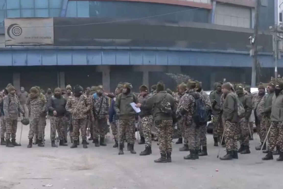 Delhi Police identify 30 in Turkman Gate Stone-Pelting; SP MP Mohibbullah Nadvi to be summoned for questioning