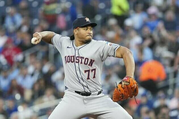 Astros RHP Luis Garcia (elbow) leaves start in second inning