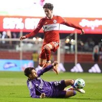 Fire transfer M Brian Gutierrez to CD Guadalajara