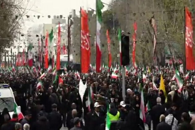 Iran: Large crowds attend funeral procession in Tehran for victims of US-Israeli airstrikes