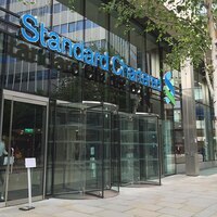 Standard Chartered boosts AI, trims jobs to raise profitability