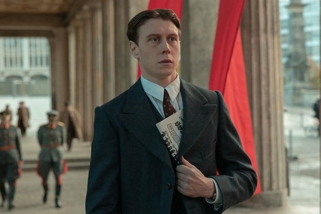 Munich: The Edge of War is a thriller without the thrills