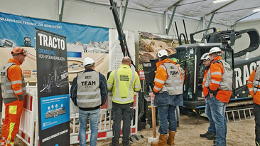 During the HDD training courses, even experienced users learn how to use the drilling technology even more safely and efficiently