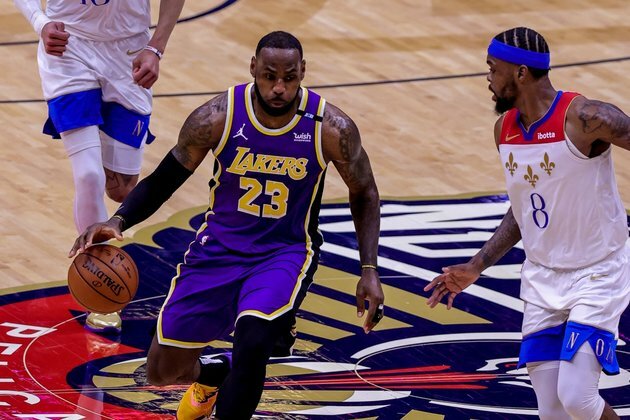 Lakers beat Pelicans, await play-in game