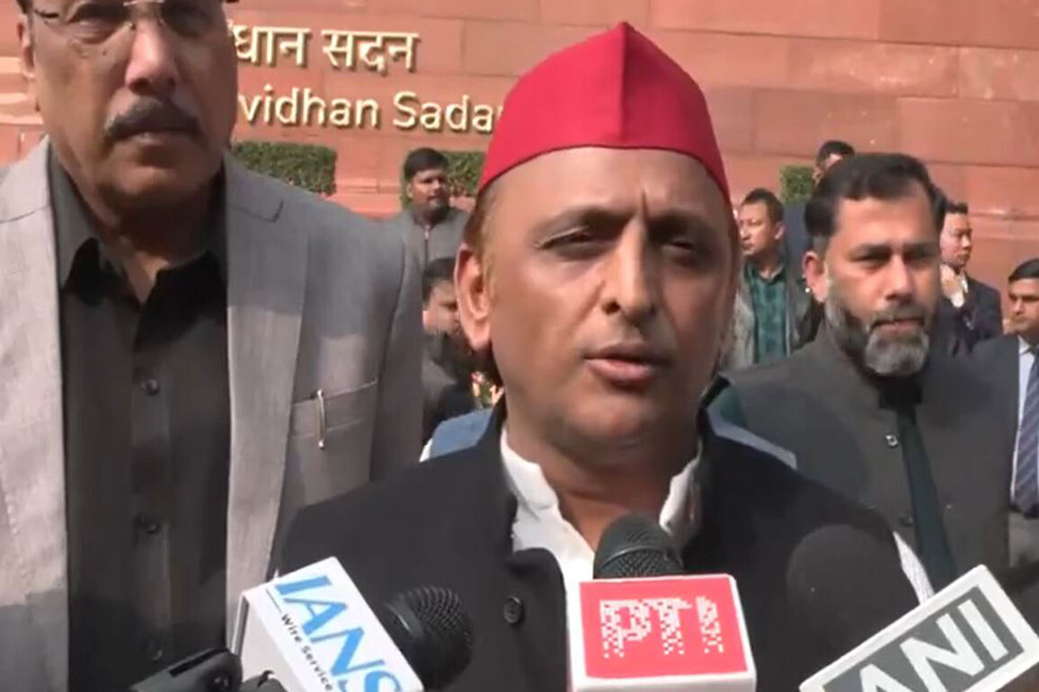 "Not a deal but dheel": SP chief Akhilesh Yadav slams Centre over Trump's claims in India-US agreement