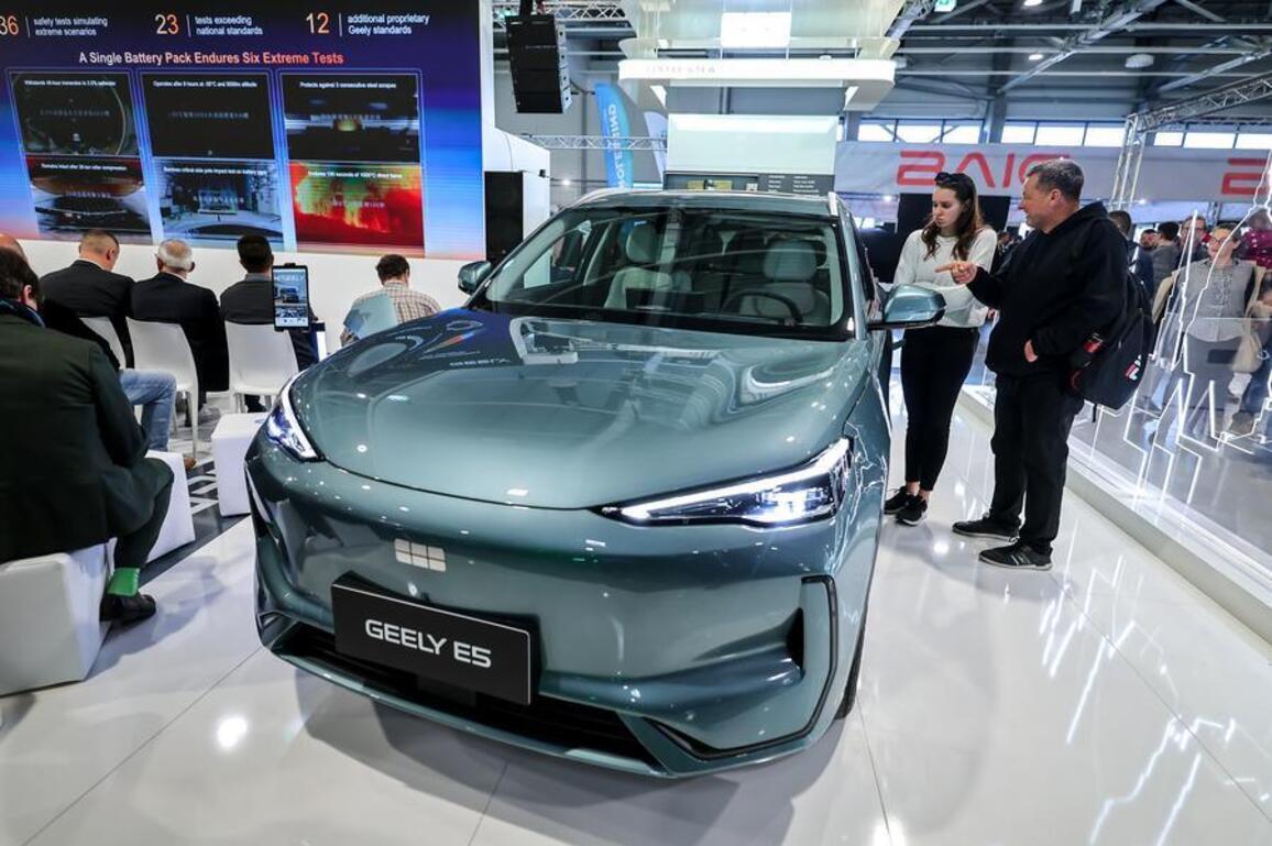 Chinese carmakers step up presence at Hungary auto show