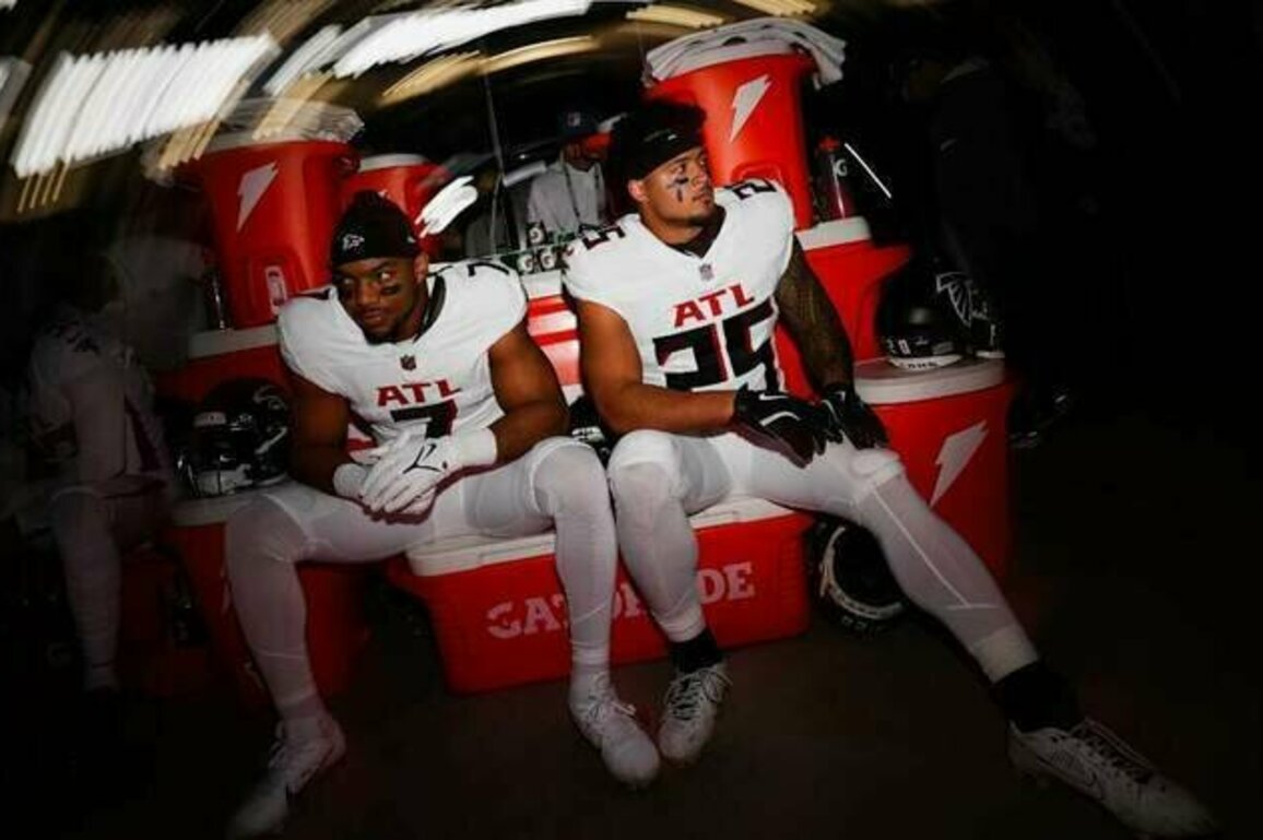 Film study: Bijan Robinson's message to Falcons