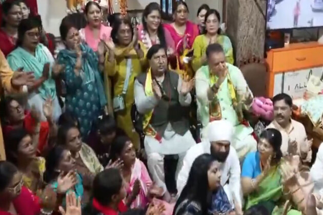 Prayers held in Dehradun as PM Modi hits record milestone