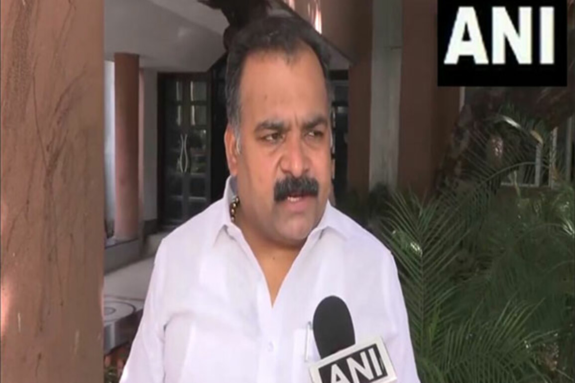 Congress MP Manickam Tagore seeks to discuss "ongoing mass demolition drives in Delhi" in Lok Sabha