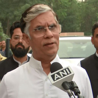 "BJP only hits roads when it happens in Cong-ruled states": Pawan Khera on "molestation" of 2 Australian women cricketers in Indore