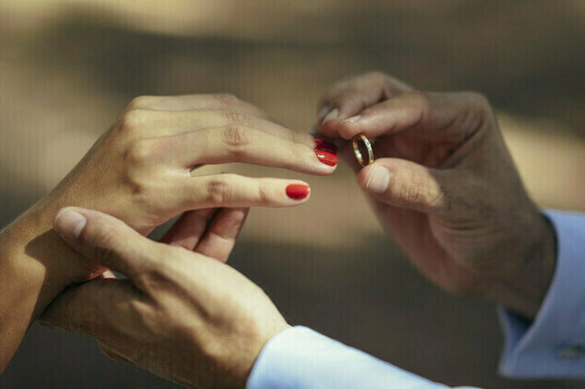 Ex-Soviet state sees drop in marriages after cousin ban