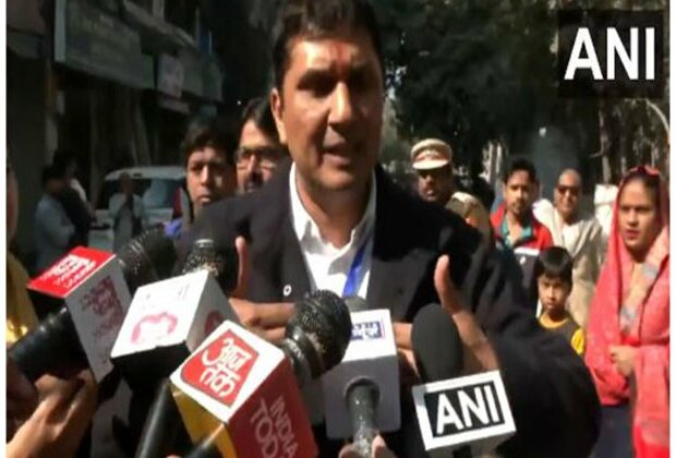 AAP's Saurabh Bharadwaj accuses Delhi Police of blocking voters at Chirag Delhi