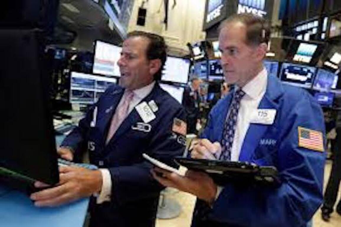 U.S. stocks on standby for Fed meeting